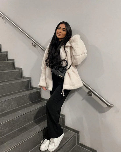 Locenta – Elegant Jacka för Höst och Vinter