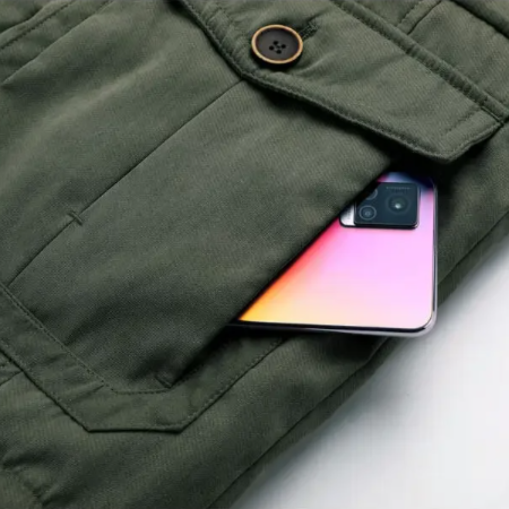 Elegant ytterjacka för utomhus med vadderad foder