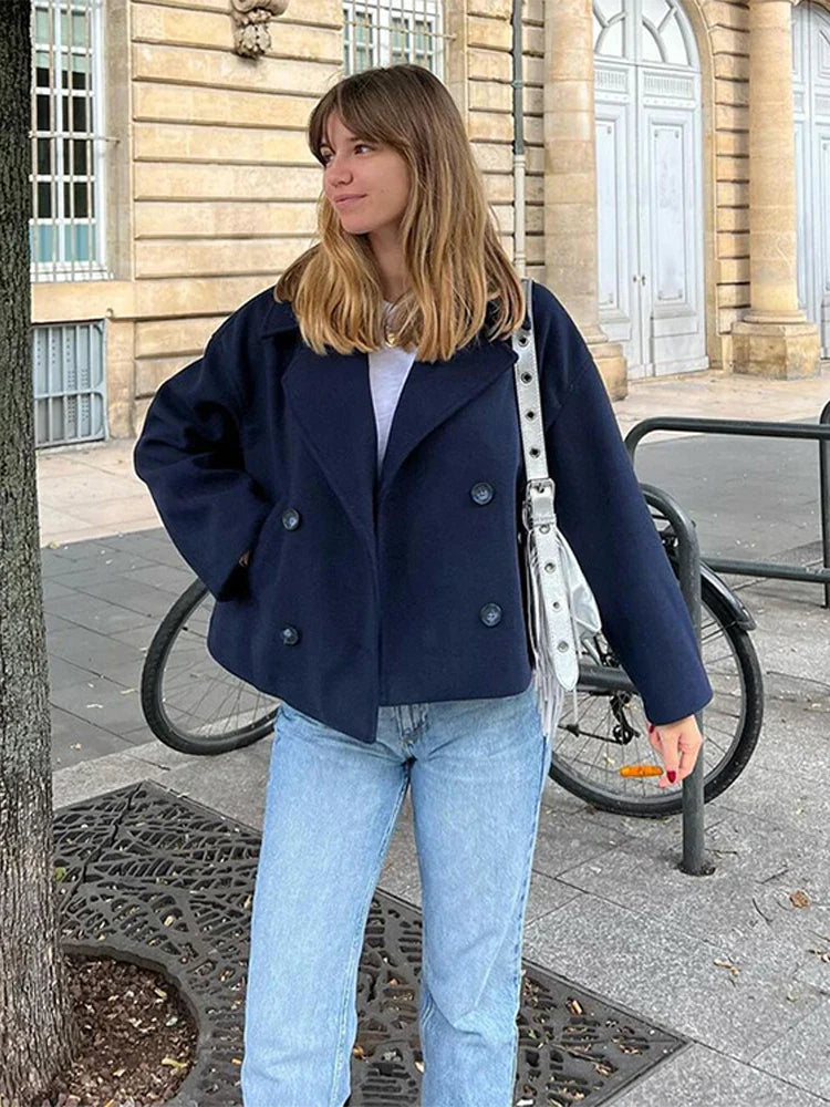 Double Breasted Cropped Women's Coat with Classic Lapels – Versatile Layer for Casual and Formal Style